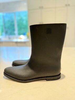 Toteme Black Matte Rubber Rain Boots